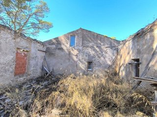 Chalet en venta en Caudete