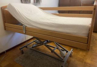Cama Articulada Eléctrica Geriátrica