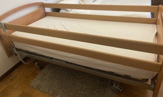 Cama Articulada Eléctrica Geriátrica