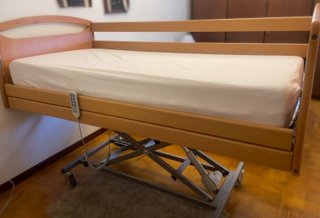 Cama Articulada Eléctrica Geriátrica