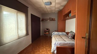 Casa adosada en venta en Huelma