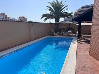 Chalet en venta en Las Salinas en Roquetas de Mar