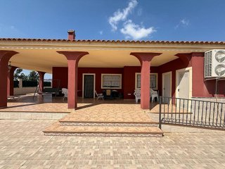 Chalet en venta en Albatera