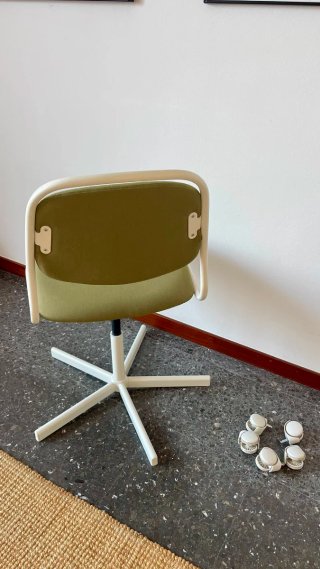 Silla de escritorio verde Ikea