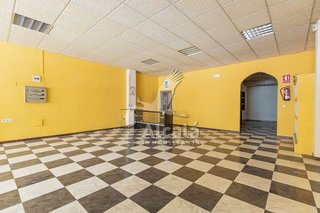 Local comercial en venta en Centro en Azuqueca de Henares