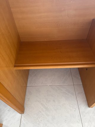 Mesa de estudio de madera
