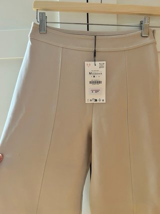 Pantalón ancho Zara beige Talla M