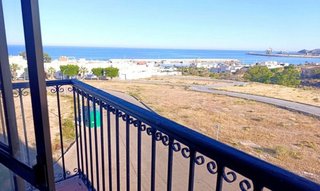 Piso en venta en Carboneras
