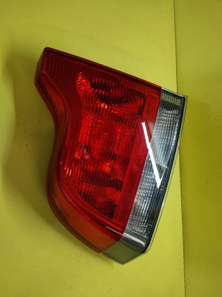PILOTO TRASERO IZQUIERDO VOLVO S60