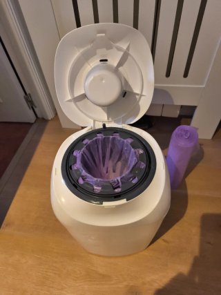Papelera pañales Tommee Tippee