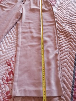Pantalón ancho Zara