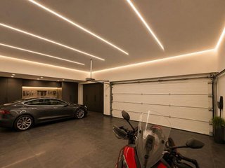 Casa en alquiler en Las Lomas de Río Verde en Marbella