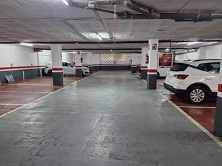 Garaje en venta en Sant Esteve Sesrovires