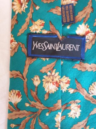 Corbatas Yves Saint Laurent y Pierre Balmain