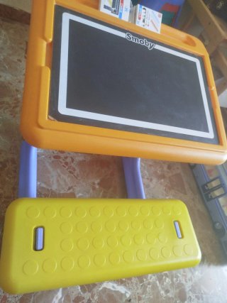 Pupitre Infantil Smoby con Pizarra