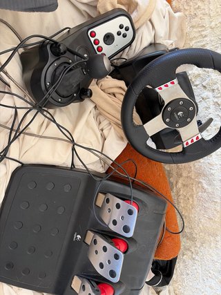 Volante Logitech G27 Force Feedback