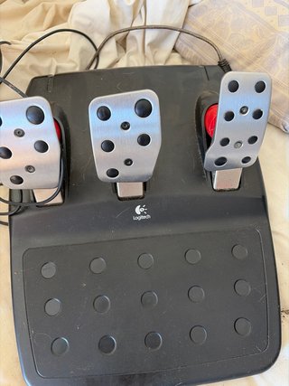 Volante Logitech G27 Force Feedback