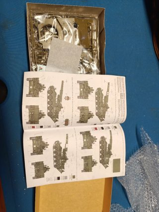 Maqueta M110 Self Propelled Howitzer Italeri 6574