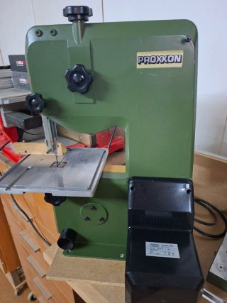 Sierra de cinta Proxxon MBS 240/e