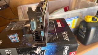 Lote di schede grafiche AMD Radeon