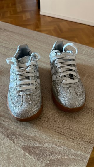 Zapatillas Adidas Samba Niña Plata Brillante