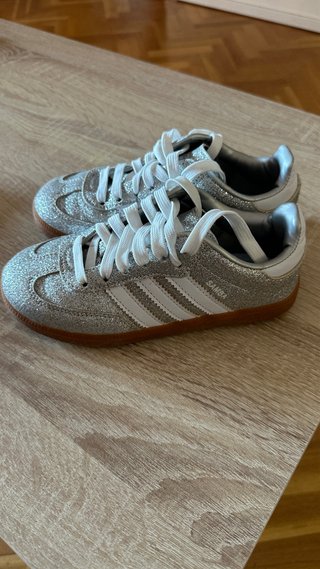 Zapatillas Adidas Samba Niña Plata Brillante
