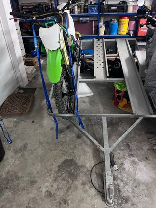 Remolque y moto