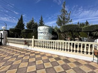 Casa rural en venta en La Zarzuela-San José-Belén en Linares