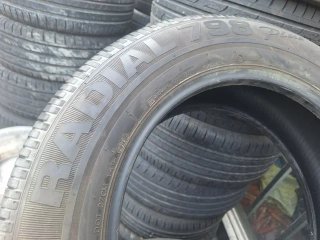 235 60 R18 103H Kumho - 1 neumático sin uso.
