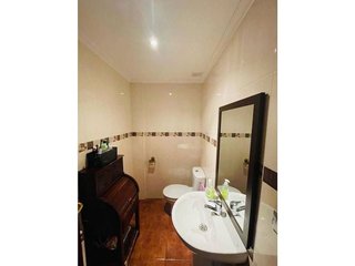 Casa adosada en venta en Santa María de Cayón