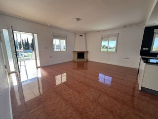 Chalet en venta en Dolores