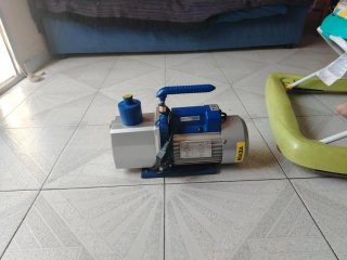 Bomba de Vacío VEVOR 2 Etapas