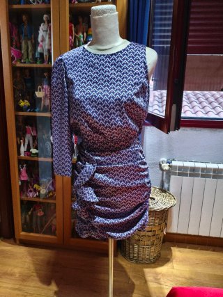 Vestido fiesta azul y morado .