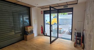 Local comercial en venta en Zona Avenida al Vedat en Torrent