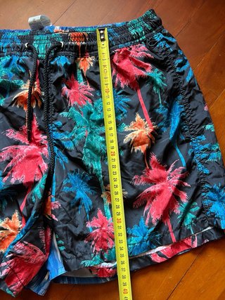 2 Pantaloncini da bagno fantasia