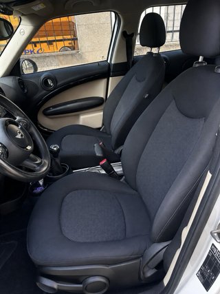 MINI Countryman 2014