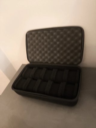 Custodia portaorologi nera