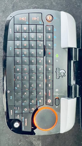 Logitech diNovo Mini Teclado Multimedia