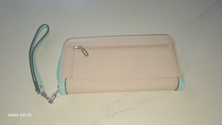 Cartera Guess Beige y Azul