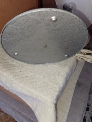 Lampada da tavolo vintage con asse regolabile