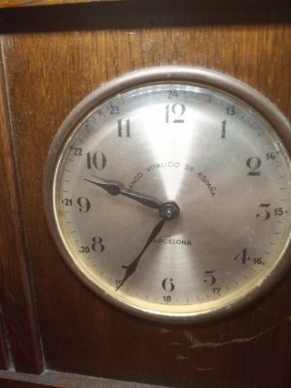 Reloj Hucha Madera Roble