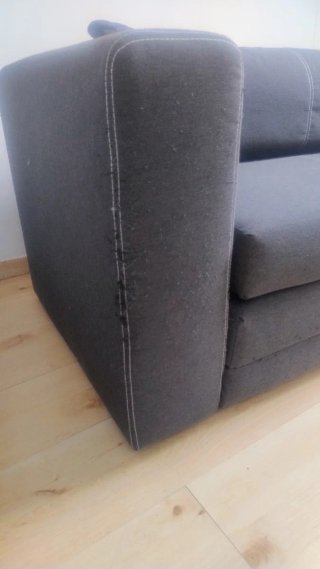 SOFÁ CAMA IKEA ASKEBY + OBRA DE ARTE FELINA