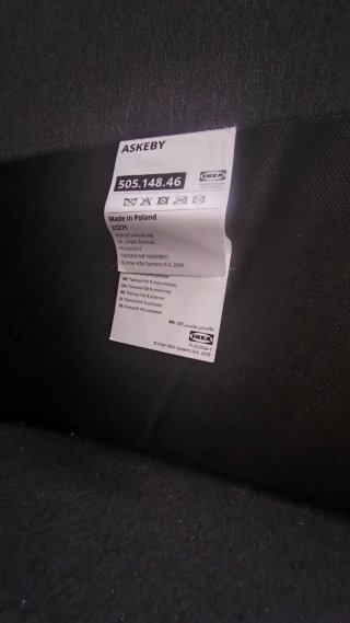 SOFÁ CAMA IKEA ASKEBY + OBRA DE ARTE FELINA