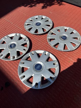 Tapacubos Ford 15 Pulgadas