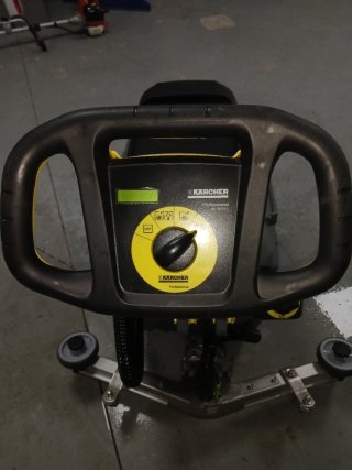 Fregadora de suelos Karcher BD 43/25C