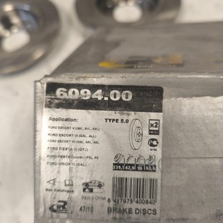 JUEGO DISCOS FRENO DELANTEROS FORD NUEVO 609400