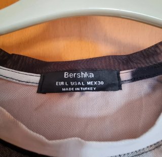 Camiseta Malla Animal Print Bershka Talla L
