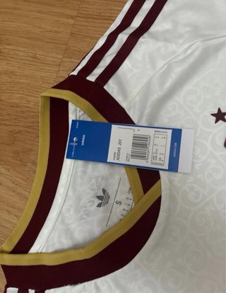 Camiseta Adidas España Talla S de MUJER