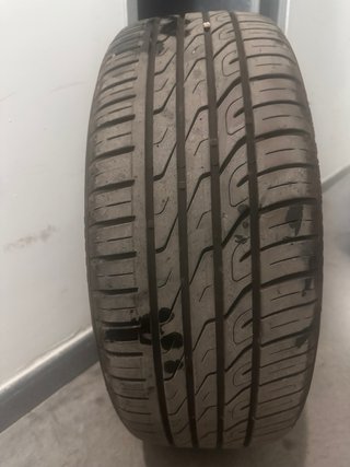 Llantas Mercedes 16” con Neumáticos 205/55 R16