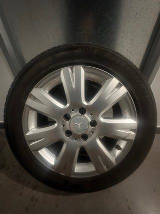 Llantas Mercedes 16” con Neumáticos 205/55 R16